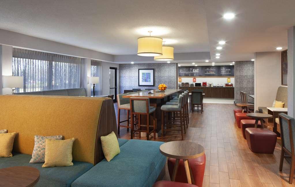 מורו Hampton Inn Hotel Atlanta-Southlake מסעדה תמונה