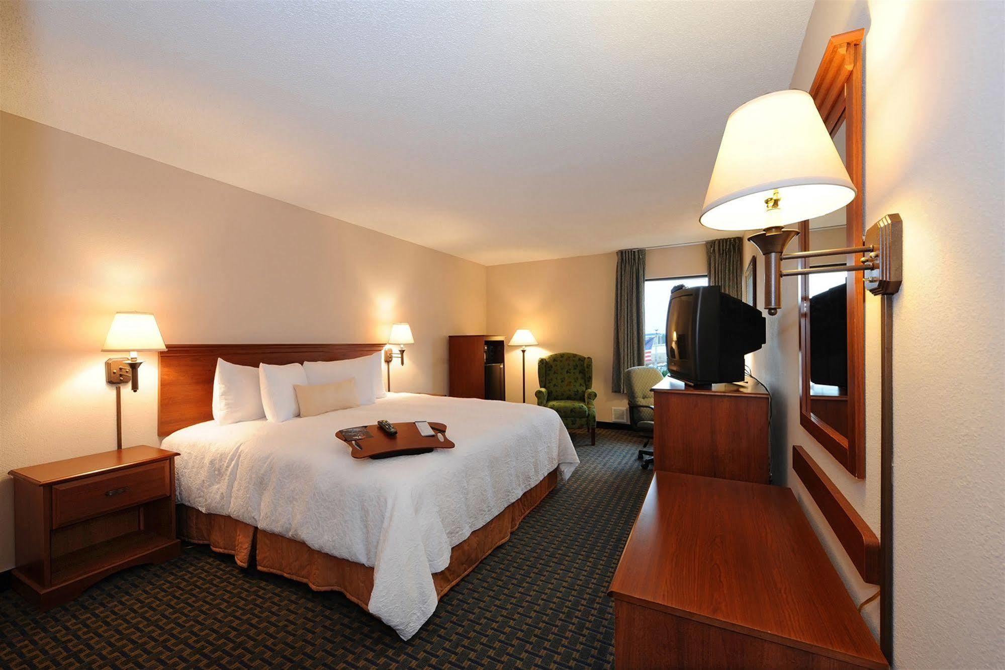 מורו Hampton Inn Hotel Atlanta-Southlake מראה חיצוני תמונה